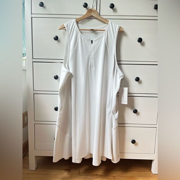 NWT ATHLETA Ace Tennis Dress in White Flare Short Pockets Athletic Size 3X /1X - Picture 8 of 17